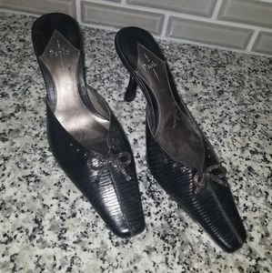 Women's Shoes